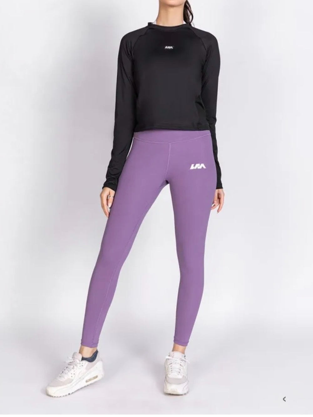 Living Fit Apparel Ultra Push Up soft purple leggings size medium